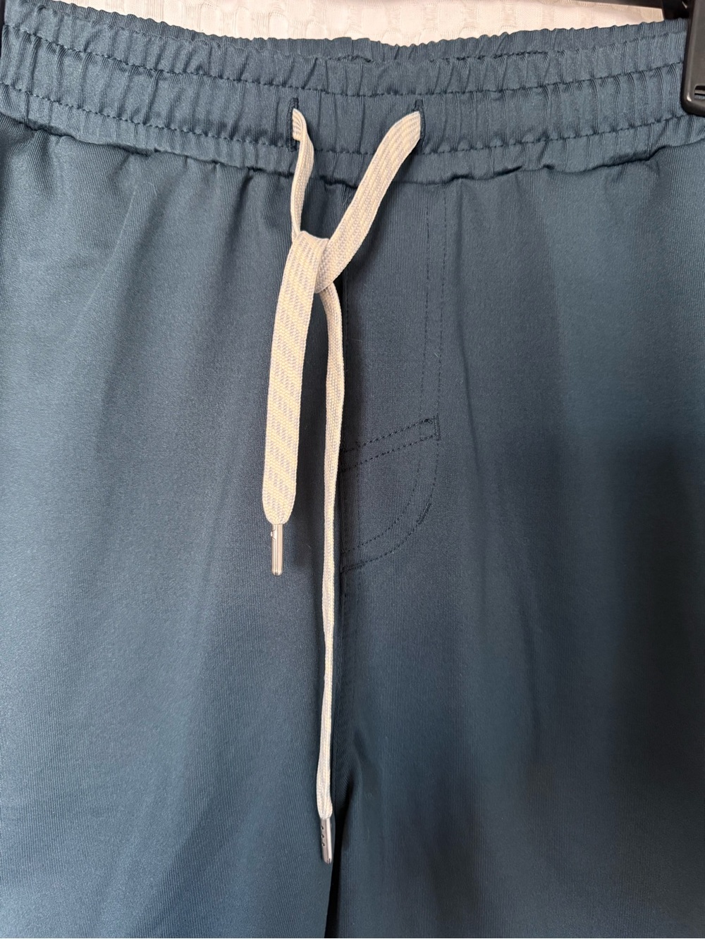 Vuori Ponto Performance Lounge Shorts Blue Green Zip Pocket Men’s Medium - Picture 7 of 7